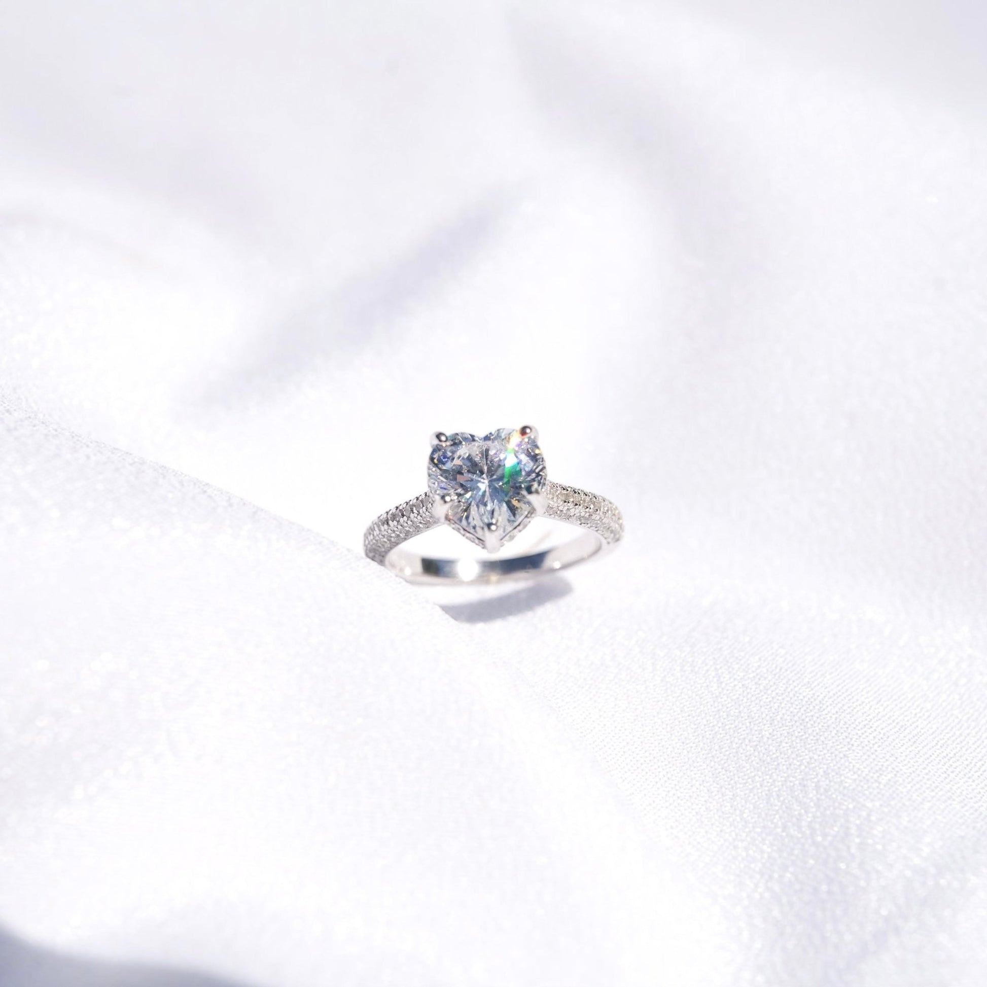 Venere Ring - DearDiamonds